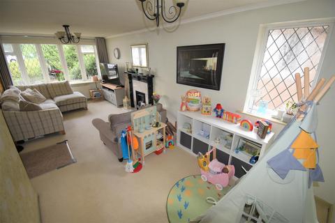26 Long Ridge, Brighouse, HD6 3RZ