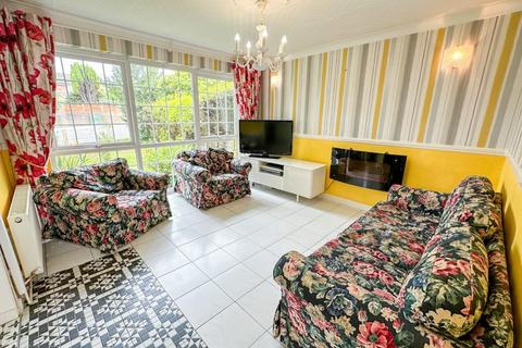 1 bedroom bungalow for sale, Didsbury Road, Stockport