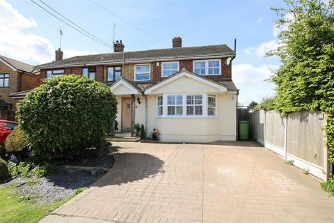 4 bedroom semi-detached house for sale, Middle Road, Ingrave, Brentwood