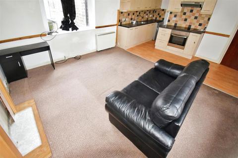 1 bedroom end of terrace house for sale, Quarry Lane, Huddersfield HD4