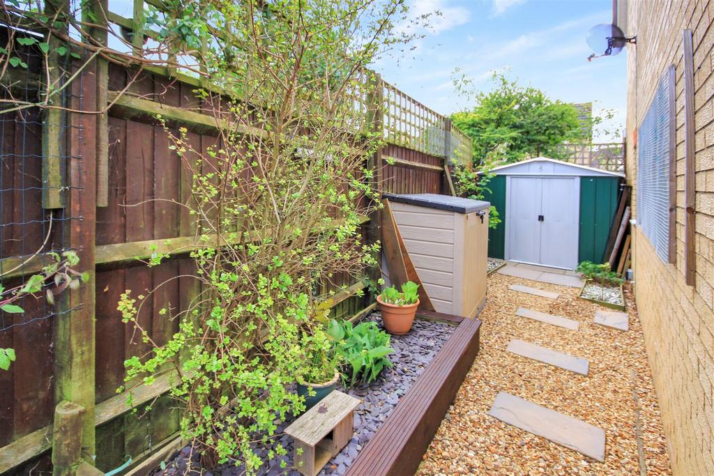Side Garden.JPG