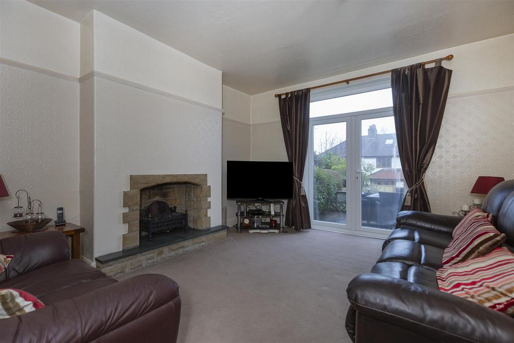 Dining/Sitting Room