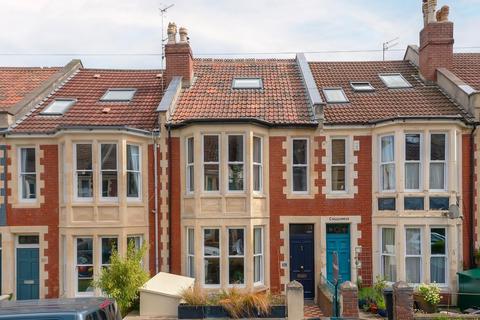 4 bedroom terraced house for sale, Leighton Road, Southville
