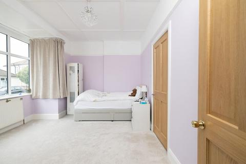 3 bedroom semi-detached bungalow for sale, Russell Grove, Westbury Park
