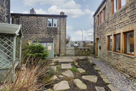 2 bedroom cottage for sale, Quarmby Road, Huddersfield HD3