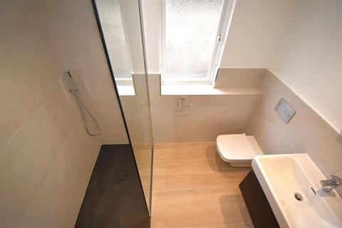 28 Long Ridge, Brighouse, HD6 3RZ