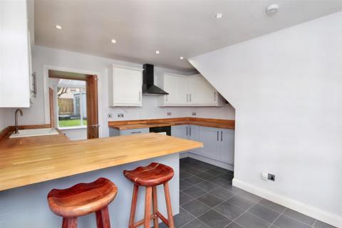 55 Castlegate, Lanark, ML11 9EF