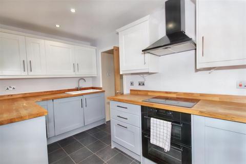 55 Castlegate, Lanark, ML11 9EF