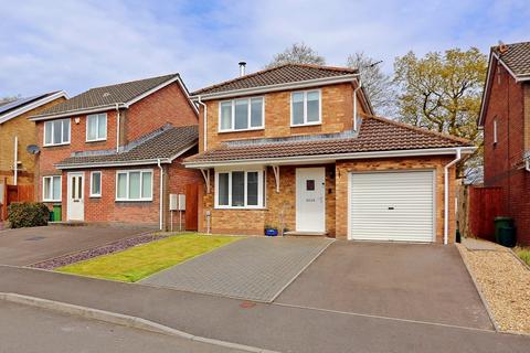 33 Cae Garw, Llantwit Fardre, Pontypridd, CF38 2TQ