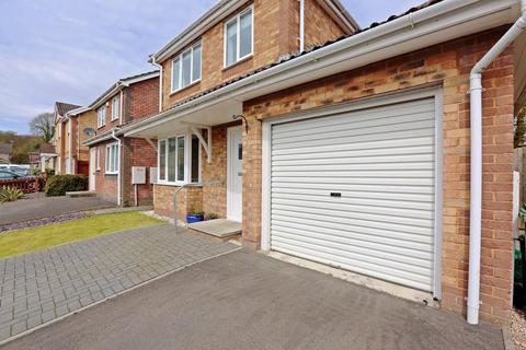 33 Cae Garw, Llantwit Fardre, Pontypridd, CF38 2TQ