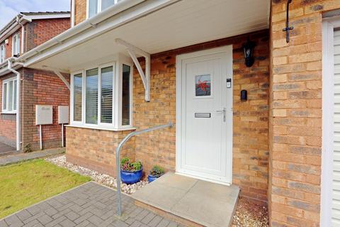 33 Cae Garw, Llantwit Fardre, Pontypridd, CF38 2TQ