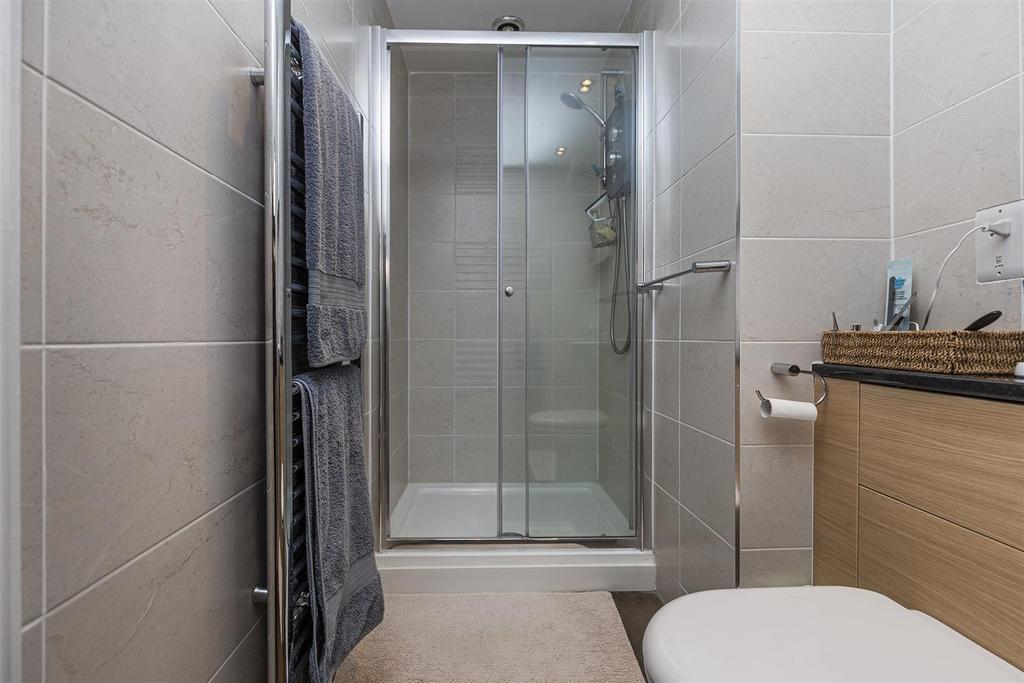 En Suite Shower Room