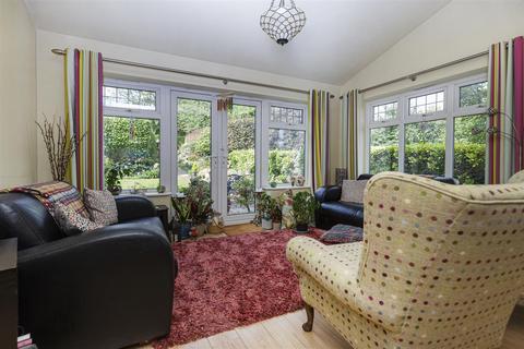 5 bedroom detached house for sale, Rose Mount, Huddersfield HD2