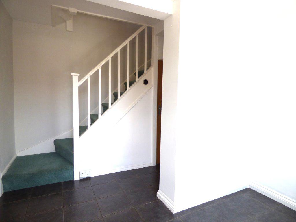 Middlemead Road, Bookham 2 bed terraced house to rent £1,800 pcm (£