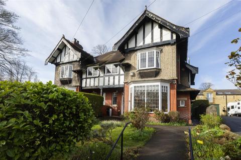 5 bedroom semi-detached house for sale, Oakfield Road, Huddersfield HD2