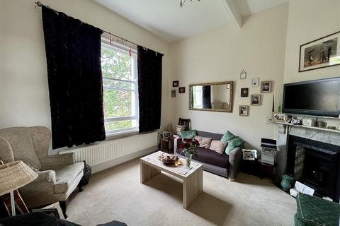 2 bedroom apartment to rent, Graham Road, Malvern