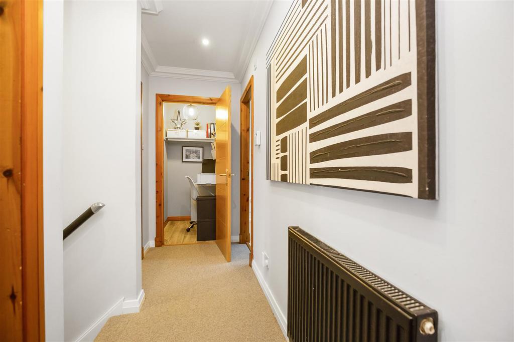 44 Clover Way24.jpg