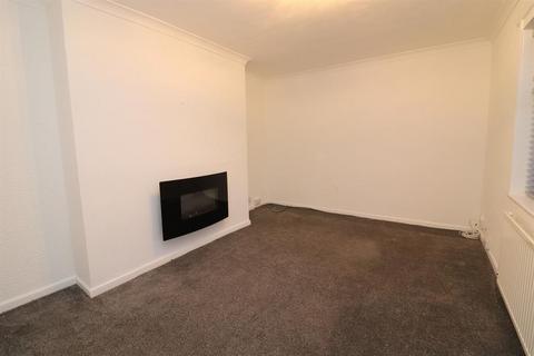 1 bedroom flat to rent, Owlet Hall Road, Darwen, BB3 1JH