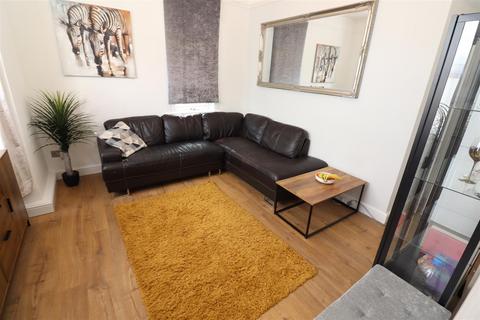 1 bedroom apartment for sale, Kings Road, Rushden NN10