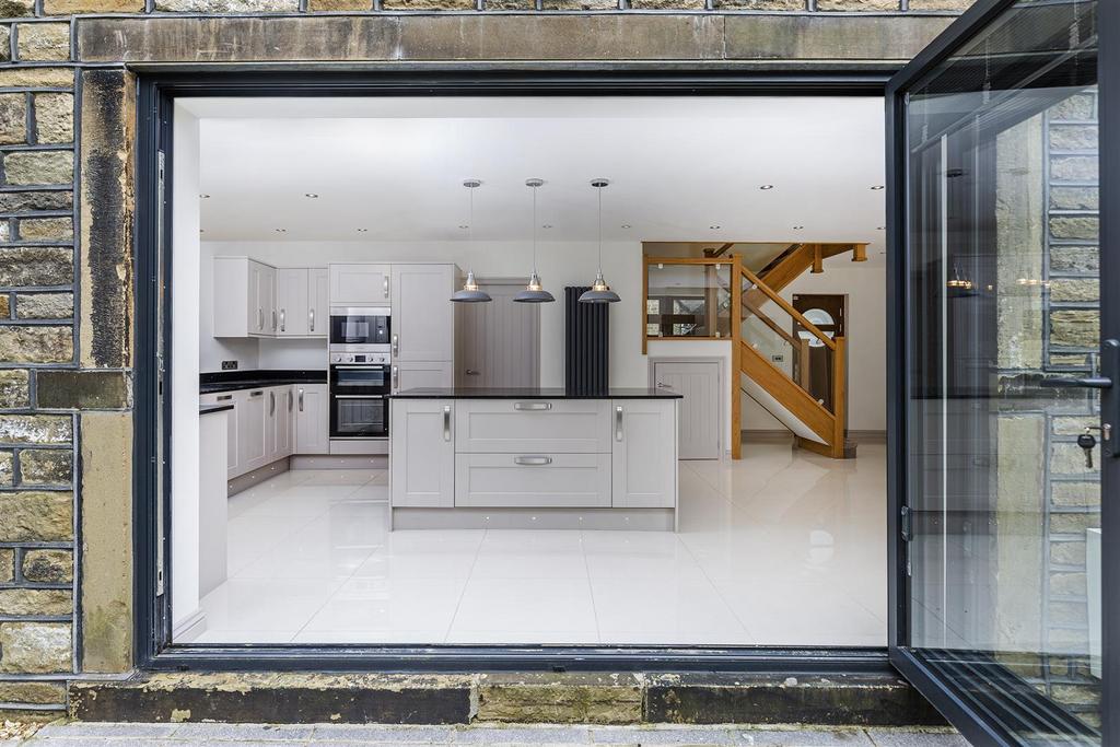 Living/Dining Kitchen