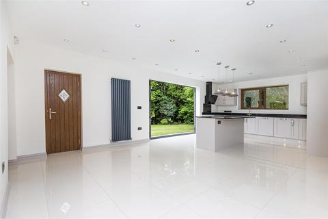 undefined, Holt Head Road, Huddersfield HD7