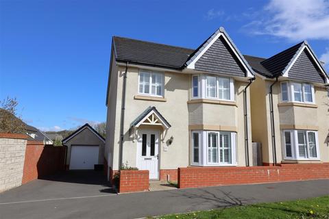 5 Dunraven Close, Cowbridge, CF71 7FG