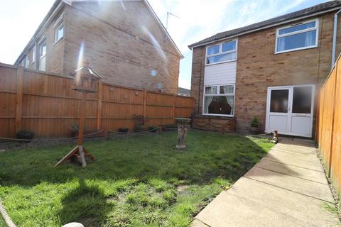 2 bedroom townhouse for sale, Esther Grove, Wakefield WF2