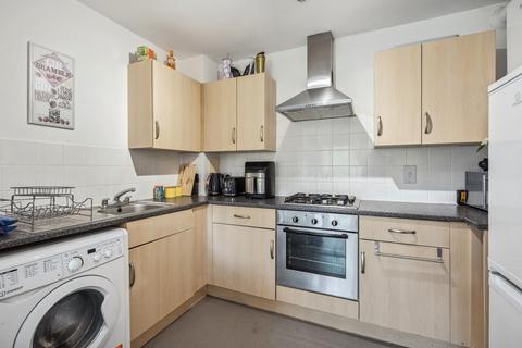 1 bedroom apartment for sale, Cordons Close, Gerrards Cross SL9