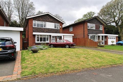 4 bedroom detached house for sale, Kingsleigh Drive, Birmingham B36