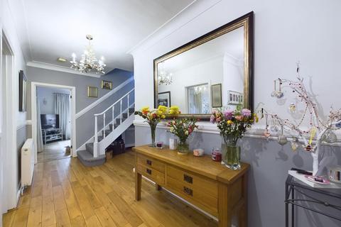 1 Whyteleafe Road, Caterham, CR3 5EG