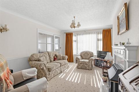 90 Beachcroft Road, Kingswinford, DY6 0HU