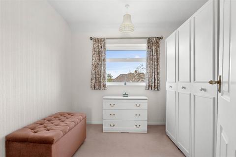 90 Beachcroft Road, Kingswinford, DY6 0HU
