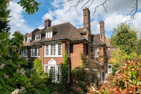 8 bedroom house for sale, Templewood Avenue, Hampstead, NW3
