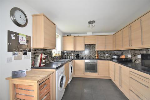39 Cobblestones Drive, Illingworth, Halifax, HX2 9NG