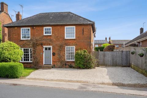 5 bedroom detached house for sale, High Street South, Stewkley, Buckinghamshire