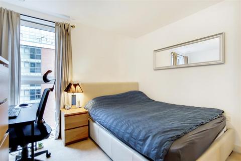 1 bedroom apartment for sale, Adriatic Apartments, Royal Victoria Dock, E16