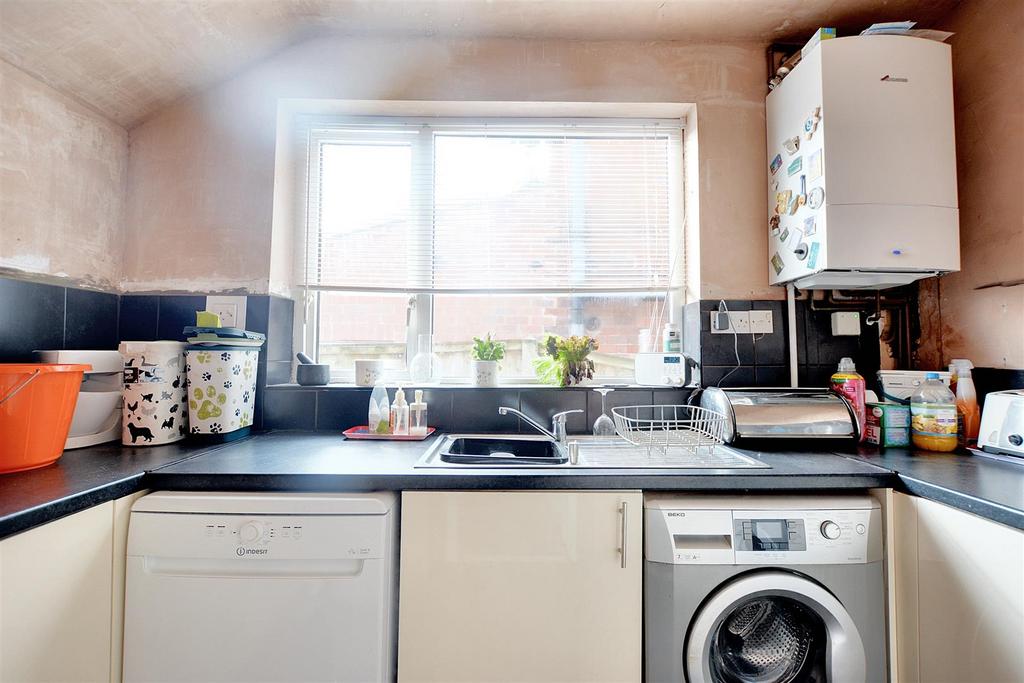Dining kitchen