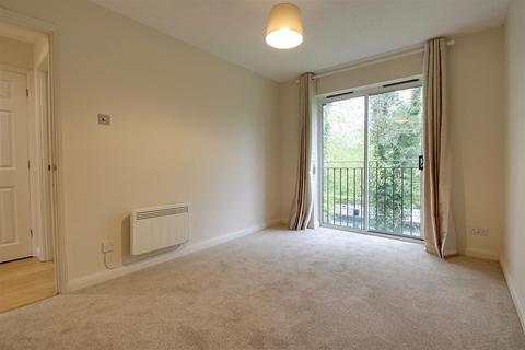 2 bedroom apartment to rent, Kingfisher Drive, Apsley