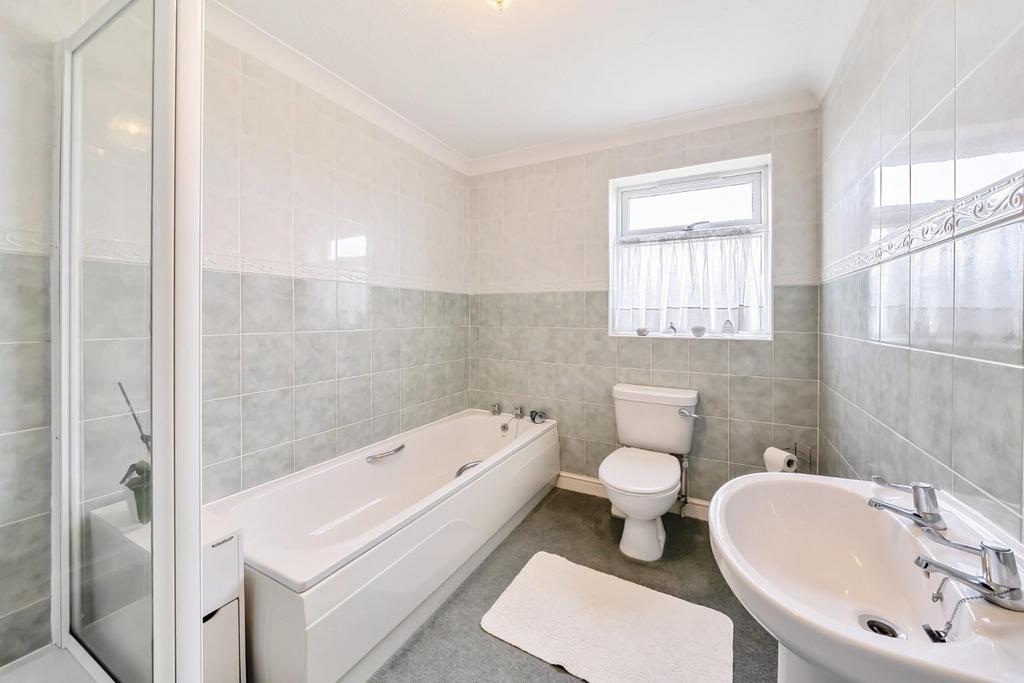 BATH & SHOWER ROOM.jpg