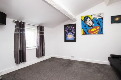 1 Bog Height Road, Darwen, BB3 0AW