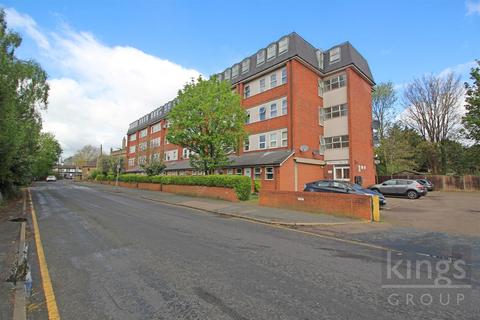 Flat 18, Trinity House Trinity Lane, Waltham Cross, EN8 7EF