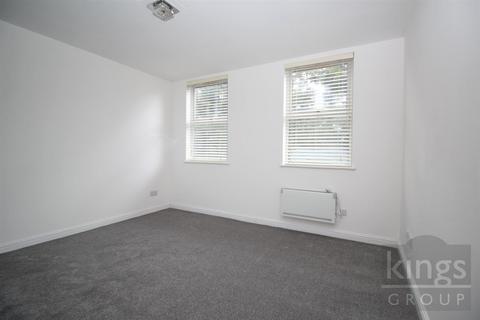 Flat 18, Trinity House Trinity Lane, Waltham Cross, EN8 7EF