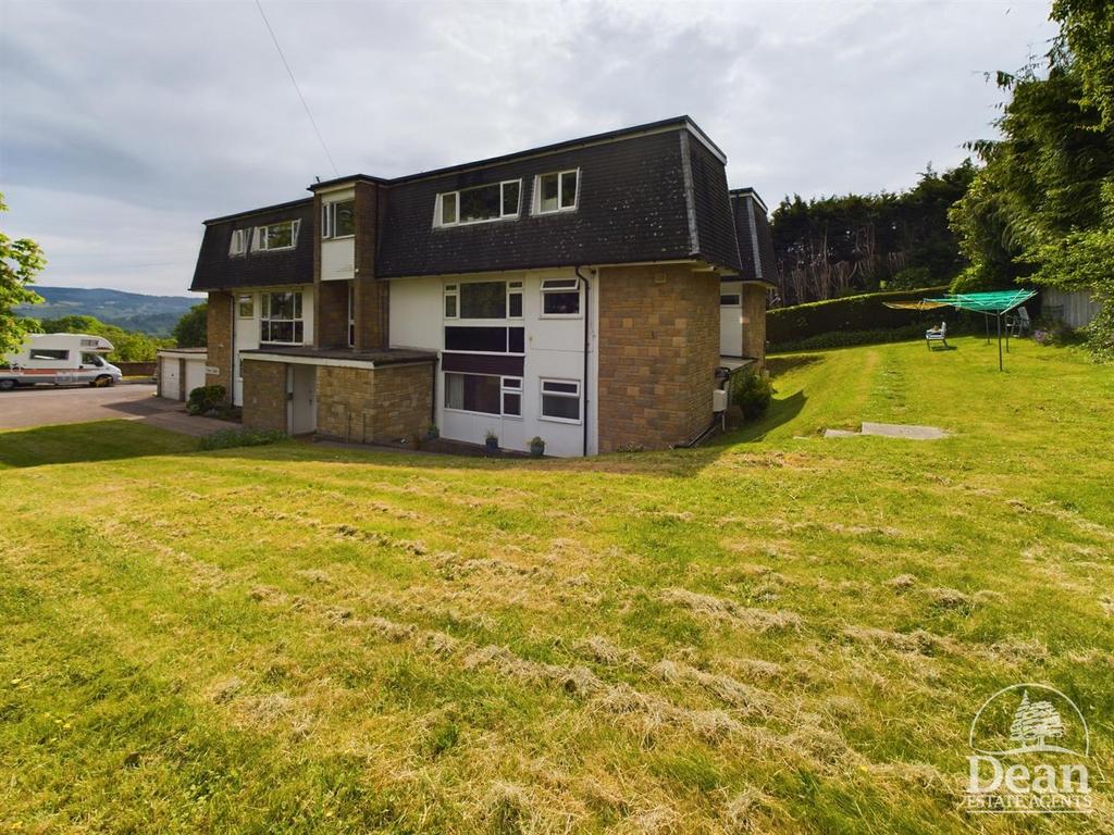 Hereford Road, Monmouth 1 bed apartment for sale £125,000