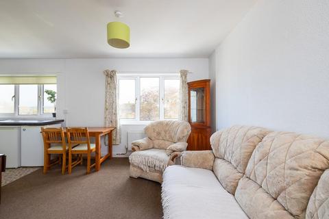 2 bedroom maisonette to rent, Turner Close, Bristol BS31