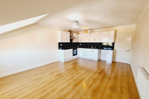 2 bedroom apartment to rent, Portland Road, Rushden NN10