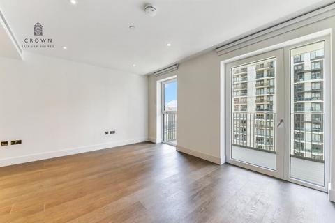 2 bedroom apartment to rent, Cascade Way, London W12