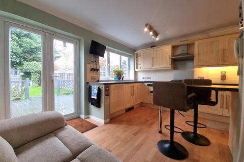 12 Birchley Rise, Solihull, B92 7QD