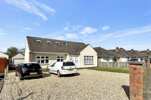 5 bedroom detached bungalow for sale, St. Annes Drive, Oldland Common, Bristol