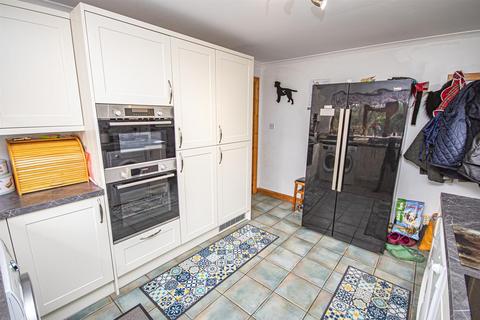 3 bedroom house for sale, School Lane, Stoke-On-Trent ST10