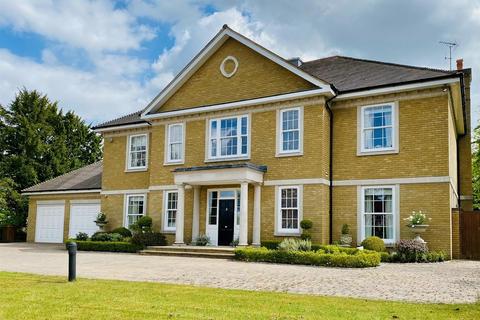 6 bedroom detached house for sale, The Glade, Kingswood